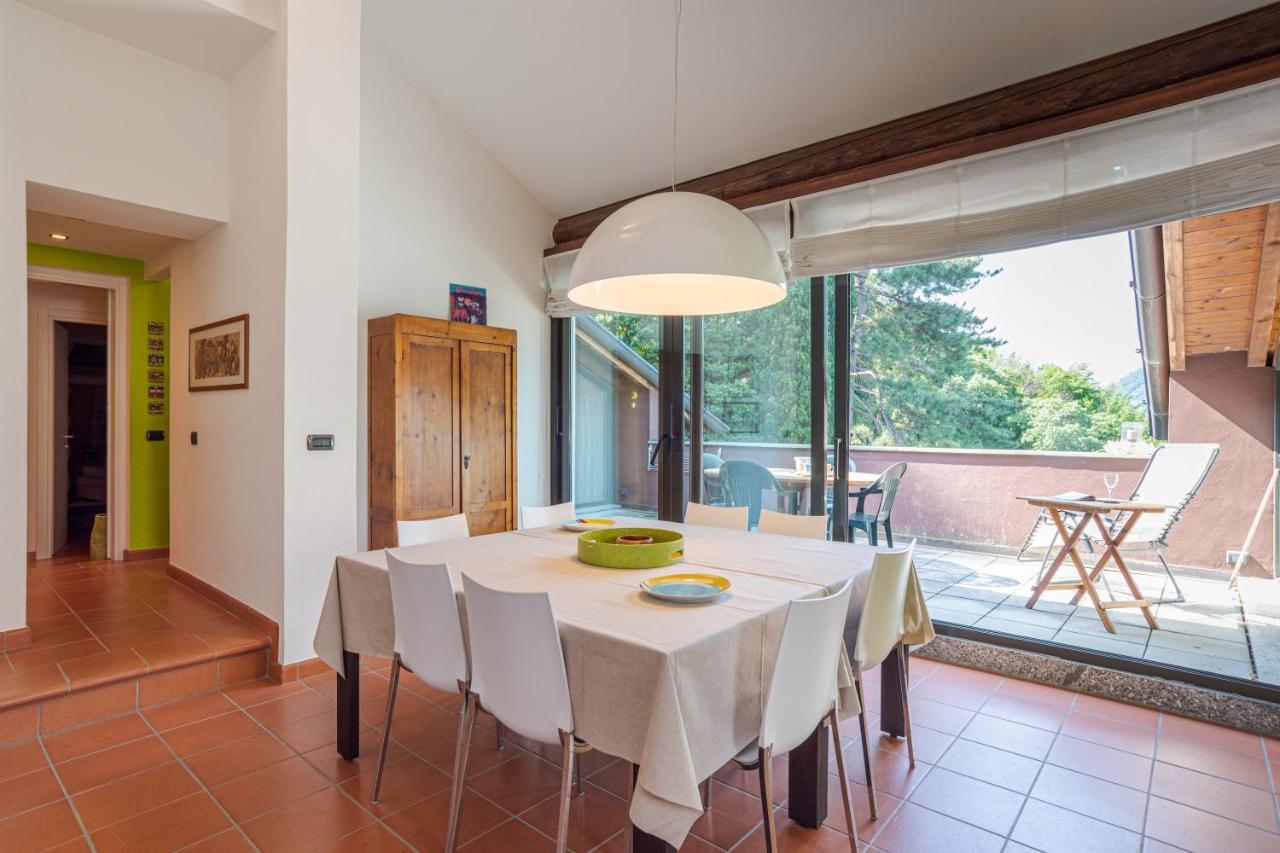 Apt With Terrace And Shared Pool! Lake View! Lägenhet Nesso Exteriör bild