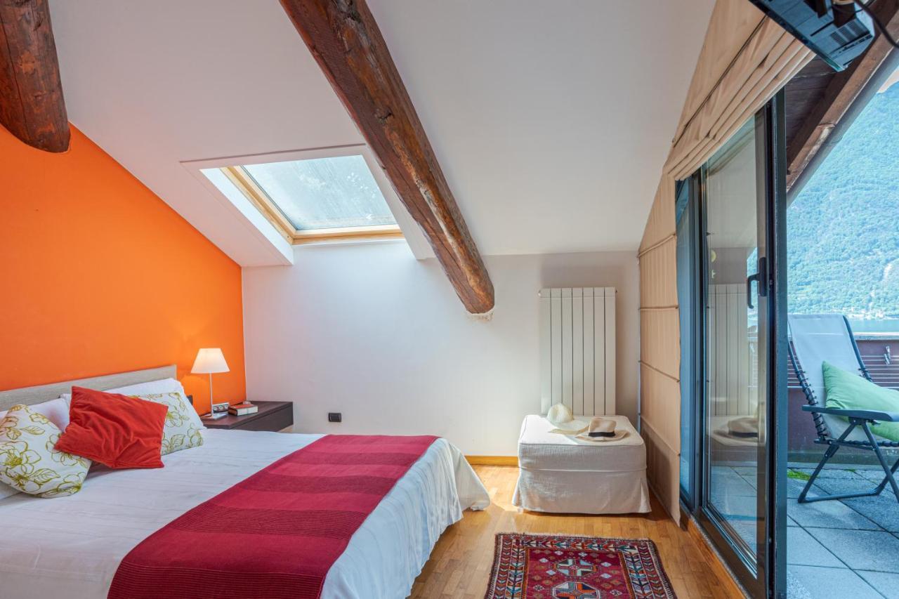 Apt With Terrace And Shared Pool! Lake View! Lägenhet Nesso Exteriör bild